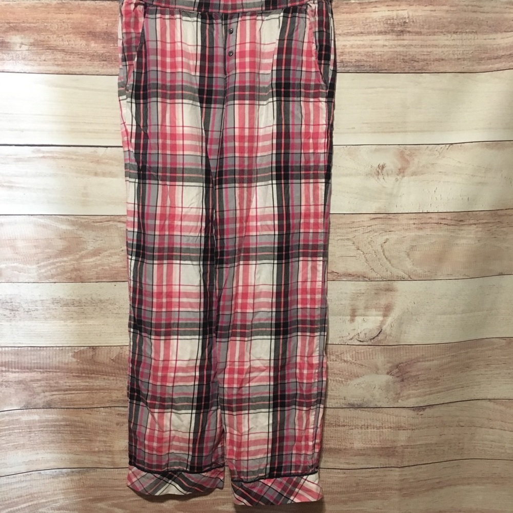 Victoria Secret Woman’s Plaid PJ Pants Size Small
